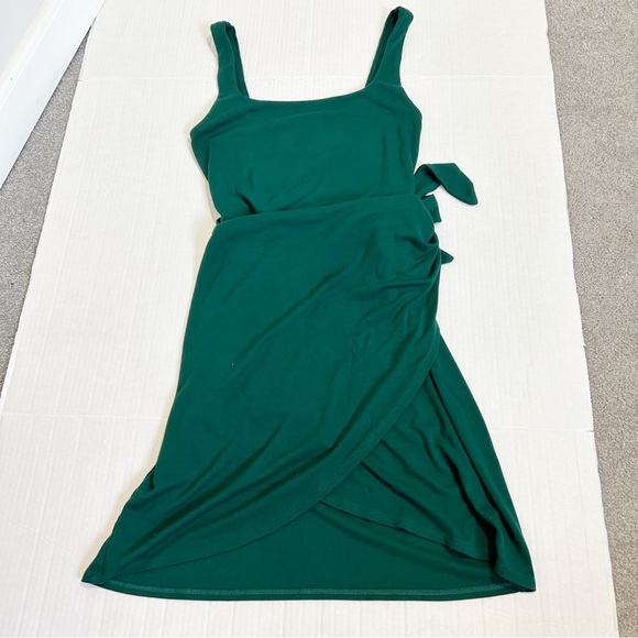 Wilfred Aritzia New Saturn Mini Dress Aventurine Green Size Small Sarong Wrap - Picture 8 of 11